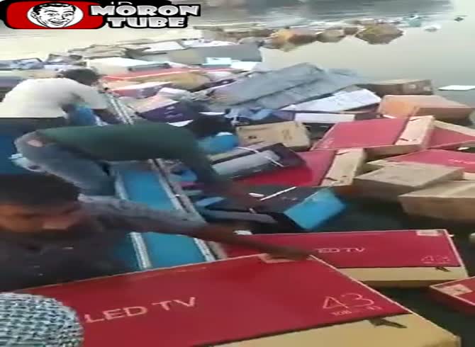 Video :TV screens are the target of Indian fishers